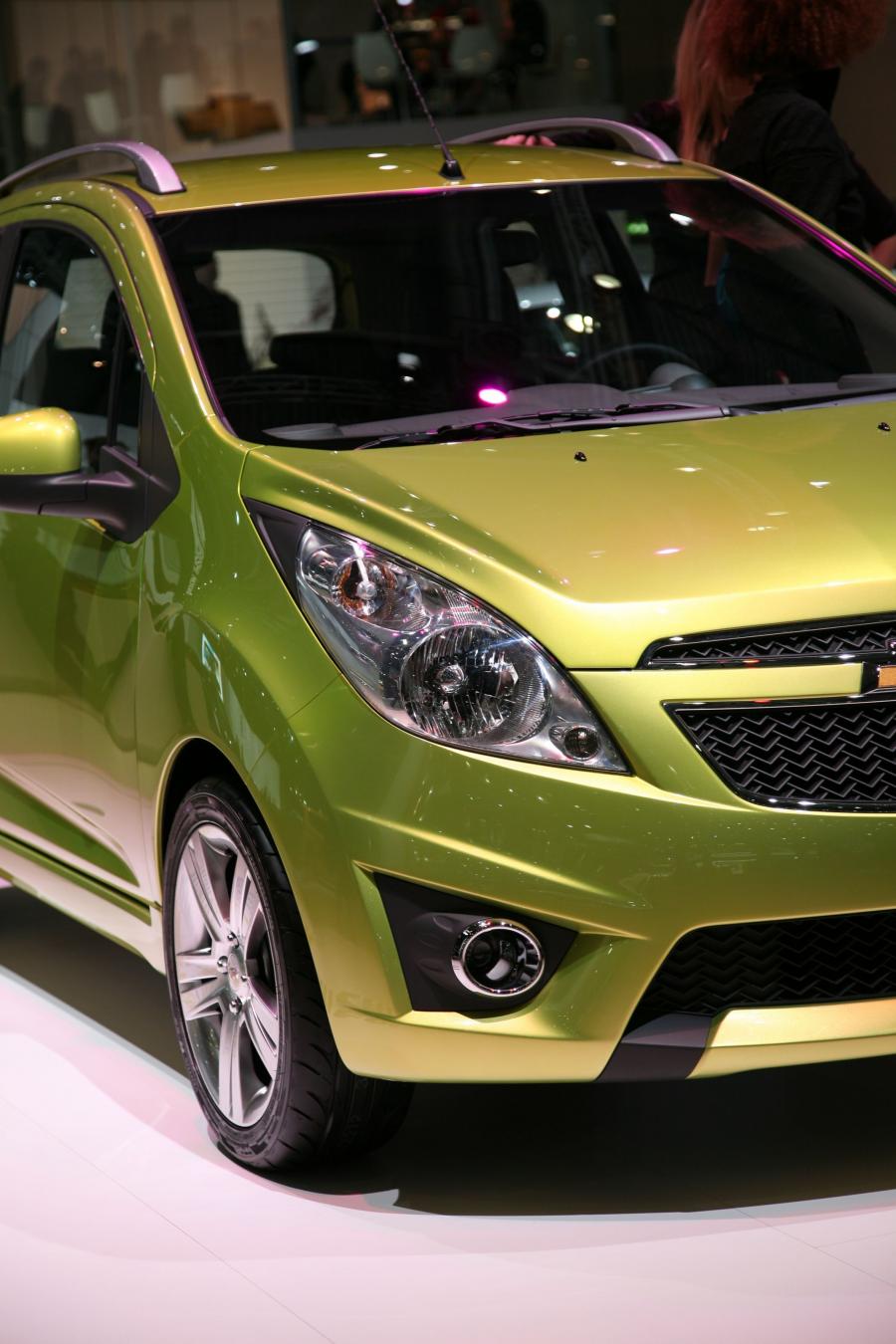  Chevrolet Spark 2010 года  (фото 31 из 77)